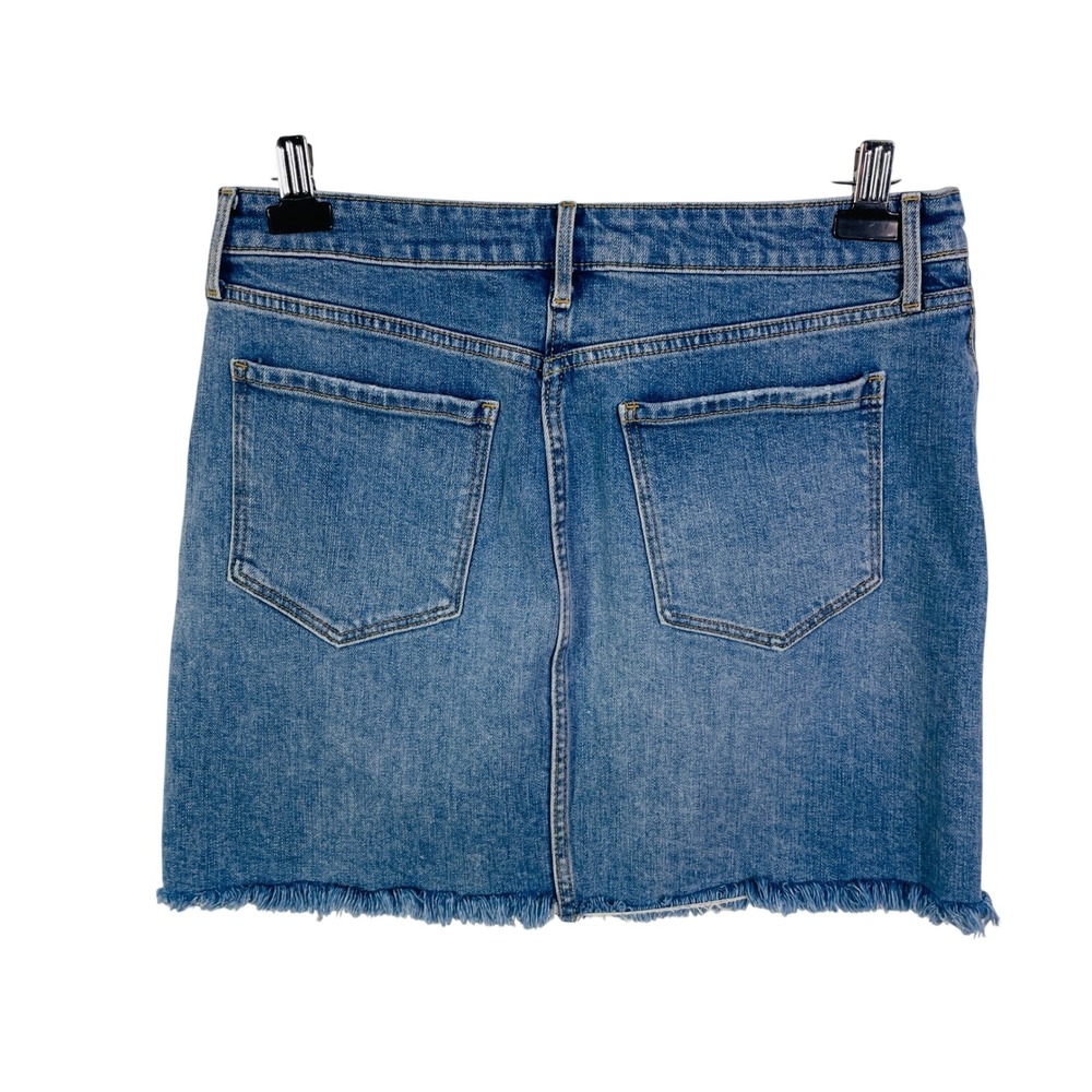 Old Navy Jean Skirt Women's 12 Mini Denim Medium Wash Distressed Raw Hem - Picture 3 of 4